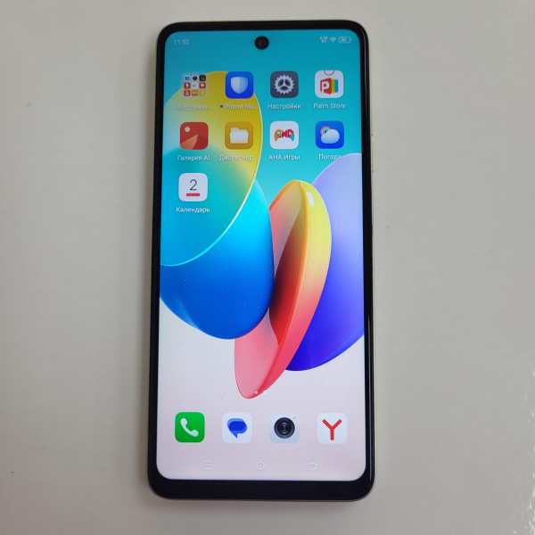 Мобильный телефон TECNO Spark GO 2024 4/128 гб