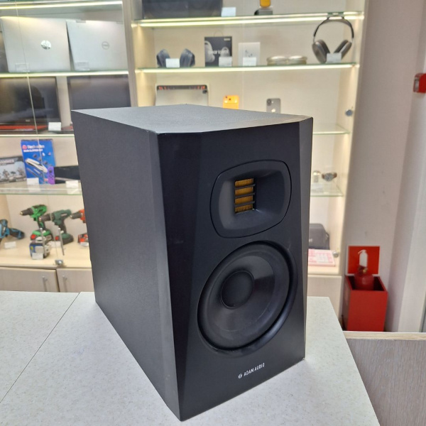 Колонки Adam audio t5v