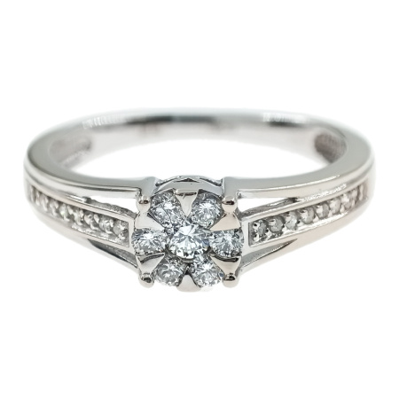 Кольцо из золота 585 пробы с бриллиантами