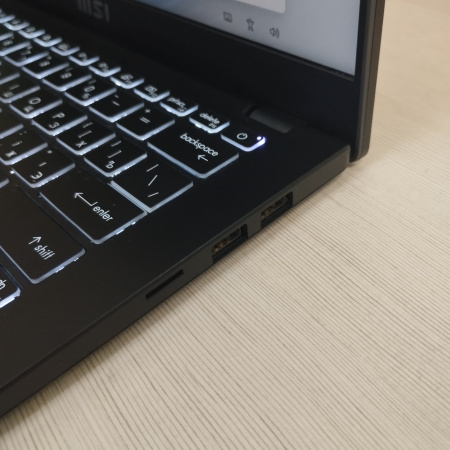 Ультрабук MSI Modern 14 C12M-229RU \Intel Core i5-1235U/ 16 Гб/ ssd 512 Гб