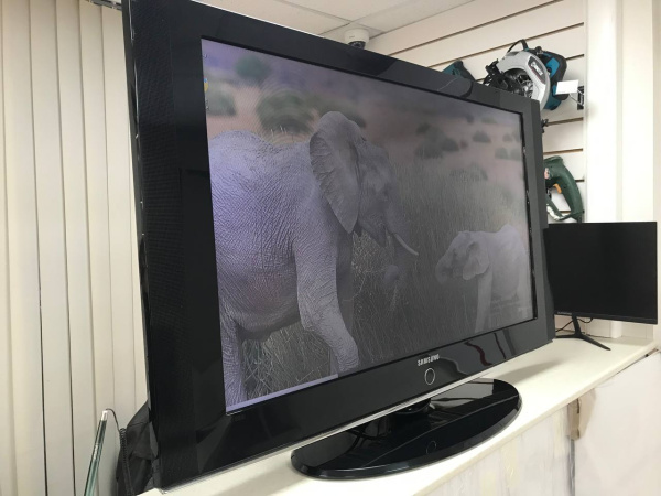 Телевизор SAMSUNG LE40S81B 40,0"