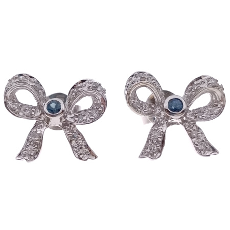 Пусеты из золота 585 пробы с бриллиантами и сапфиром