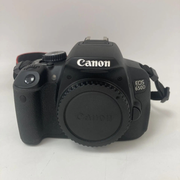 Фотоаппарат CANON EOS 650D