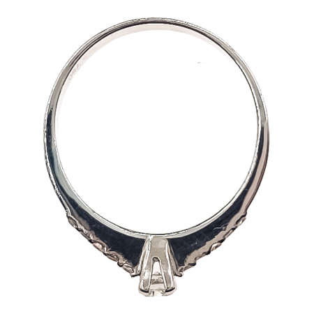 Кольцо из золота 750 пробы с бриллиантами