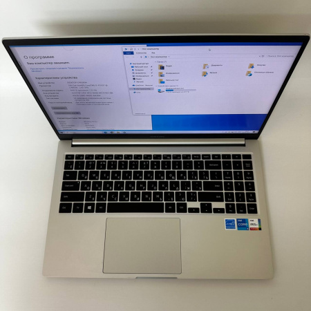 Ноутбук SAMSUNG  np750xda 15,6"/ INTEL CORE I5-1135G7 2,42GHz/ 8 Гб/ 256 Гб/ INTEL IRIS HD GRAPHICS