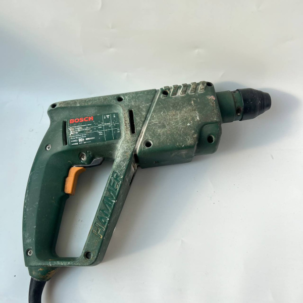 Перфоратор BOSCH  pbh 160r