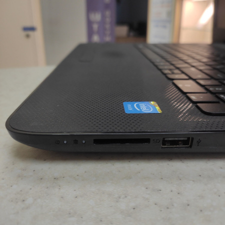 Ноутбук HP 15-ac000ur (n0j78ea) 15,6"/ Intel Celeron N3050/ 2 гб/ HDD 500 гб