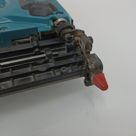 Шпилькозабивной пистолет MAKITA DPT353