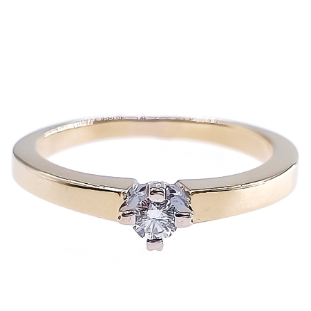 Кольцо из золота 750 пробы с бриллиантом