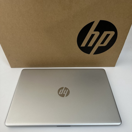 Ноутбук HP 15-dy2067"/ Intel Core i5-1135G7/12 Гб/ ssd 256 Гб