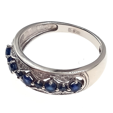 Кольцо из золота 585 пробы с бриллиантами и корундом