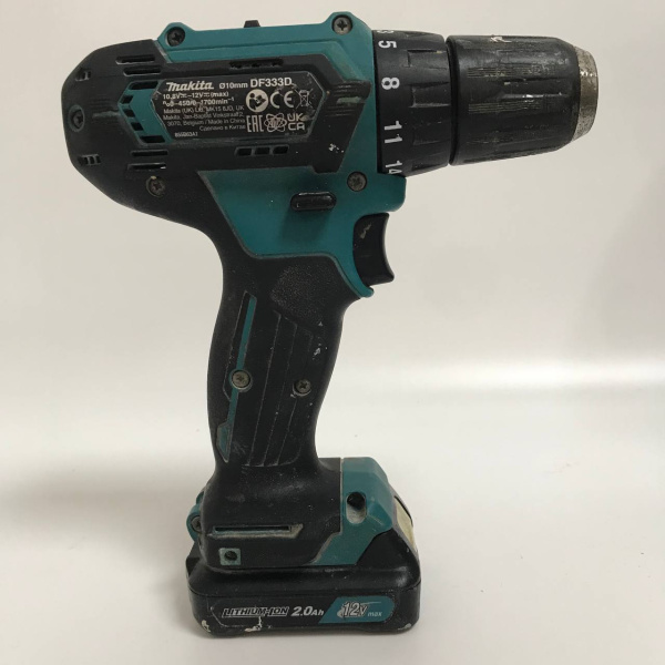 Шуруповерт MAKITA DF333D