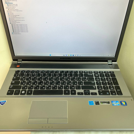 Ноутбук SAMSUNG NP-550 P7C/  Intel Core i7 3630QM/ 8 Гб/ 2 Тб