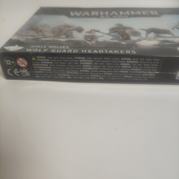 Warhammer 40000 Wolf Guard Headtakers / Space Wolves / Набор миниатюр для настольной игры
