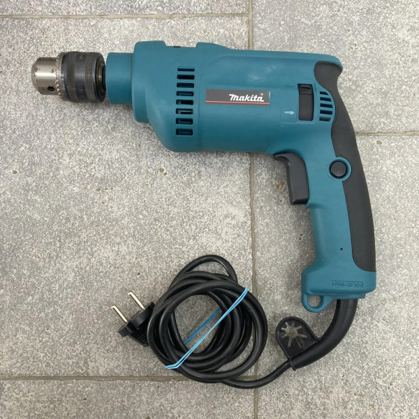 Дрель MAKITA HP1620