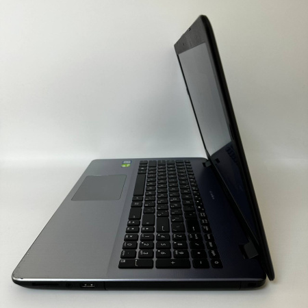 Ноутбук ASUS R542U R542U 15,6"/ INTEL CORE I3-8130U 2,20GHz/ 6 Гб/ 1 Тб/ SVGA UHD GRAPHICS 620