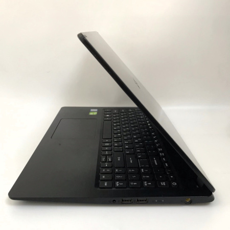 Ноутбук Acer Aspire A515-52-34 15,6"/ Core i3-8145U/ 4 Гб/ 1 Тб/ UHD Graphics 620