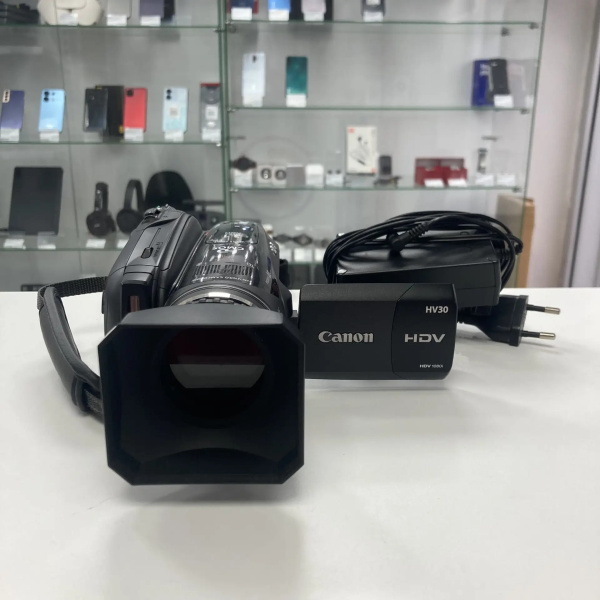 Видеокамера CANON Hv 30 e