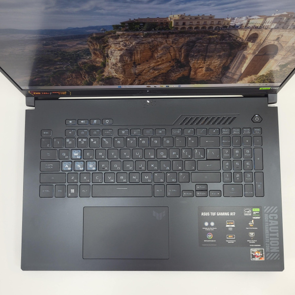 Ноутбук ASUS  FA 707 17,3"/ AMD Ryzen 7 7435HS/ 32 Гб/ 512 Гб/