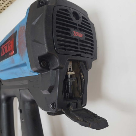 Гвоздезабивной пистолет TOUA  gsn50