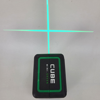 Лазерный уровень CUBE mini green
