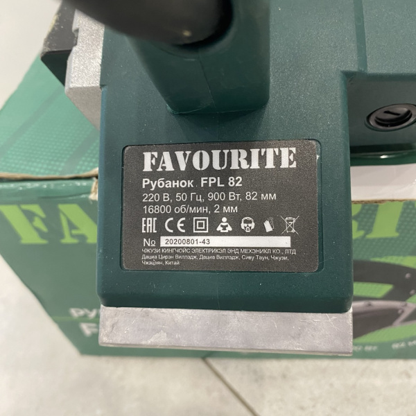 Рубанок электрический Favourite FPL 82