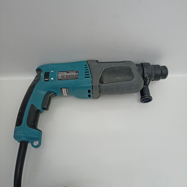 Перфоратор MAKITA HR2470