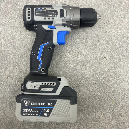 Шуруповерт DECO  loner 20v one