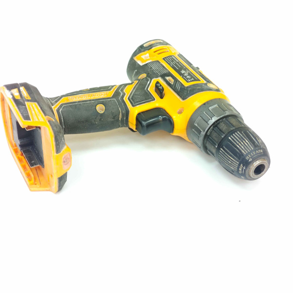 Шуруповерт DECO  banger