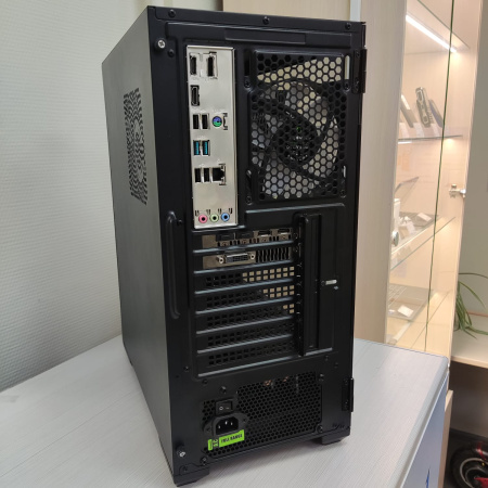Системный блок GAMEMAX core i5-12400/16Гб/8гб/ SSD 512 Гб