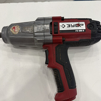 Гайковерт ЗУБР гс-300к 