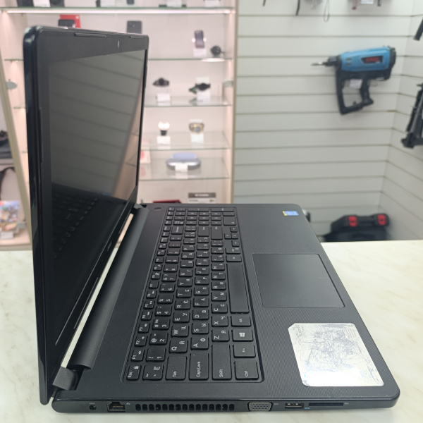 Ноутбук DELL ttyfja00 15,6"/ Intel Core i3-5005U/ 4 Гб/ 256 Гб/