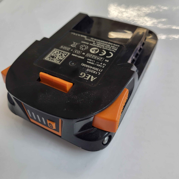 Аккумулятор AEG 18v 2.0 Ah 36Wh L1820S Li-ion