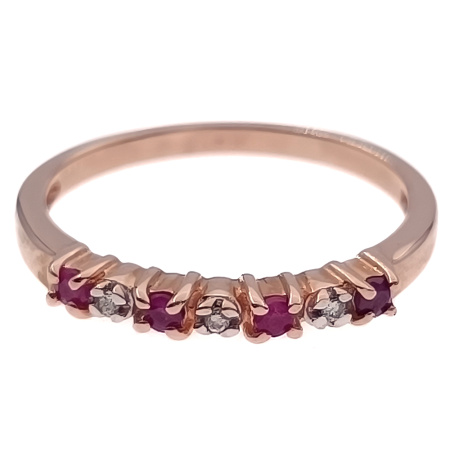 Кольцо из золота 585 пробы с бриллиантами и корундом