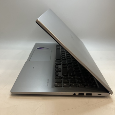 Ноутбук ASUS R565J R565J-BR367 15,6"/ Intel Core i7-1065G7/ 4 Гб/ 256 Гб/