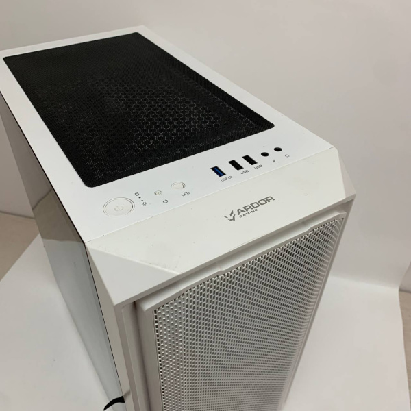 Системный блок ARDOR GAMING  Intel Core i5-4430/ 16 Гб/// NVIDIA GeForce GT 650M 2GB