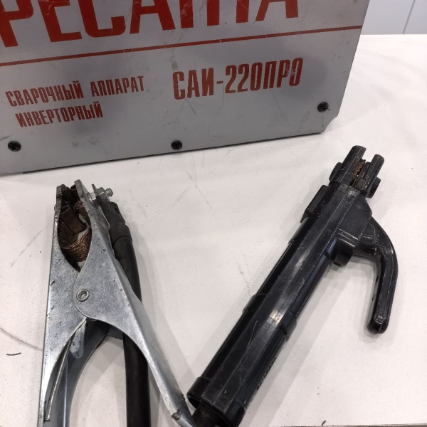 Сварочный аппарат РЕСАНТА САИ-220 ПРО