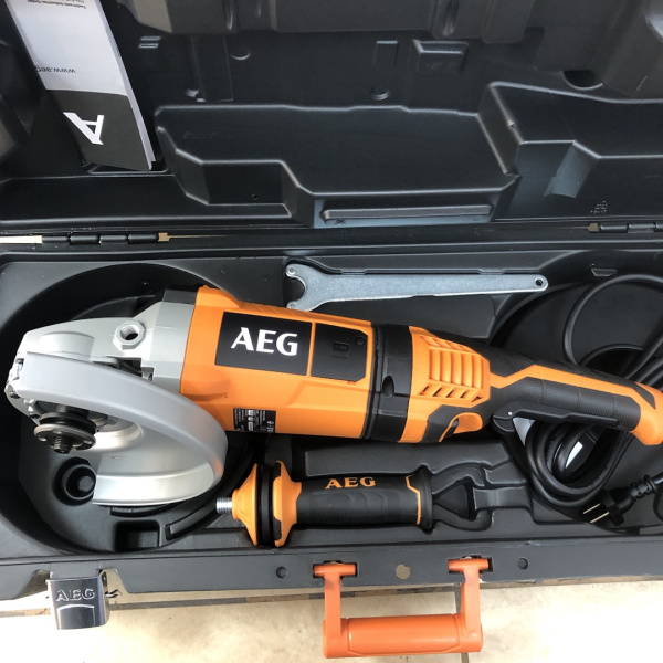 Ушм AEG WS 24-230 GEV 