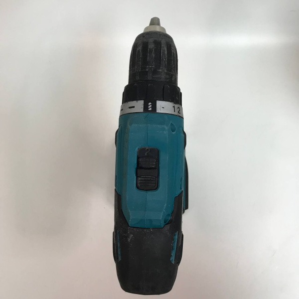 Шуруповерт MAKITA df488d