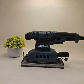 Шлифмашина MAKITA BO3710