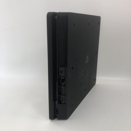 Игровая приставка SONY  4 slim
