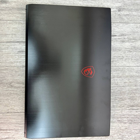 Ноутбук MSI MS-17F6 Intel Core i5-10500H/ 8 Гб/ SSD 512 Гб