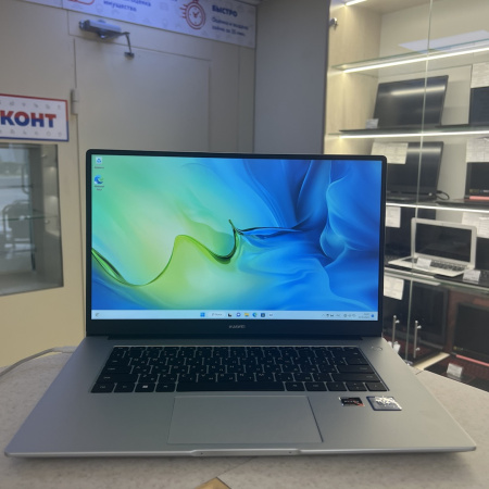 Ноутбук HUAWEI MateBook D 15 BoM-WDQ9 15,6"/ AMD Ryzen 5 5500u/ 8 гб/ SSD 256 гб