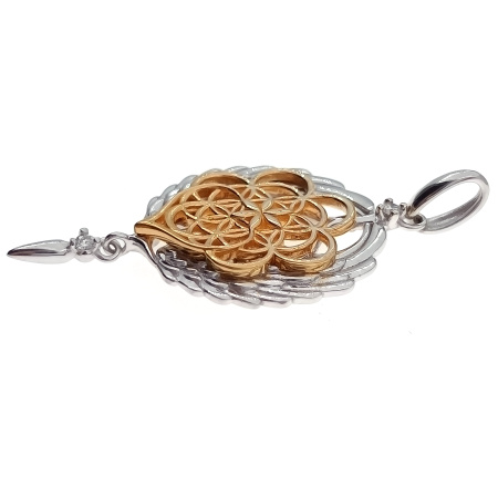 Подвеска из золота 585 пробы с бриллиантами