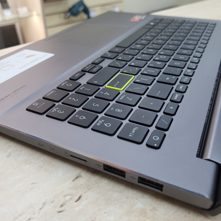 Ноутбук Ноутбук ASUS VivoBook S15 M533IA  Ryzen 7 4700U/ 16 Гб/ SSD 512 Гб