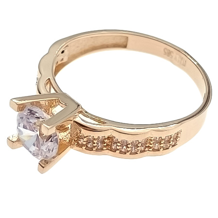 Кольцо из золота 585 пробы с фианитом