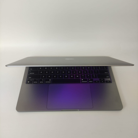 Ноутбук Apple MacBook Pro 13,3"/ Apple M2/ 8 Гб/ ssd 256 Гб 