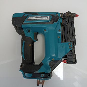 Шпилькозабивной пистолет MAKITA DPT353