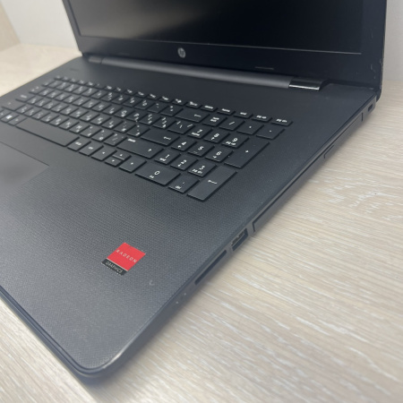 Ноутбук HP Laptor 17-ak066ur (2cv16ea) 17,3"/ AMD A10 9620p/ 6 гб/ SSD 240 гб/ Radeon 530 2 гб