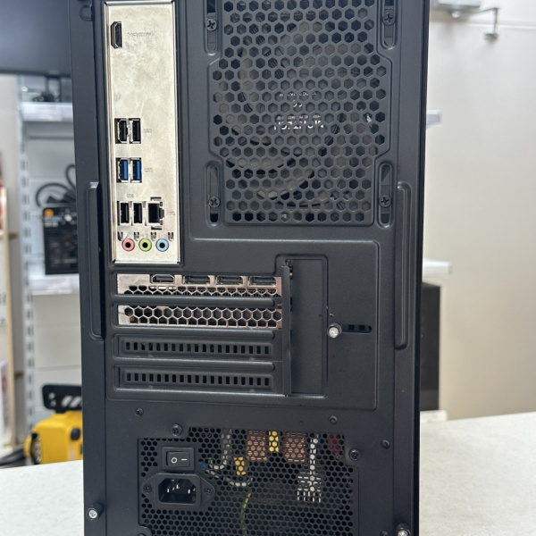 Системный блок  Intel Core i3-12100F/ 8 Гб/ 1 Тб/ NVIDIA GeForce RTX 5060 8 Гб